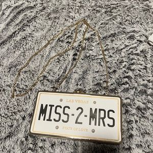 ALDO MISS TO MRS LAS VEGAS CLUTCH CROSS BODY BAG